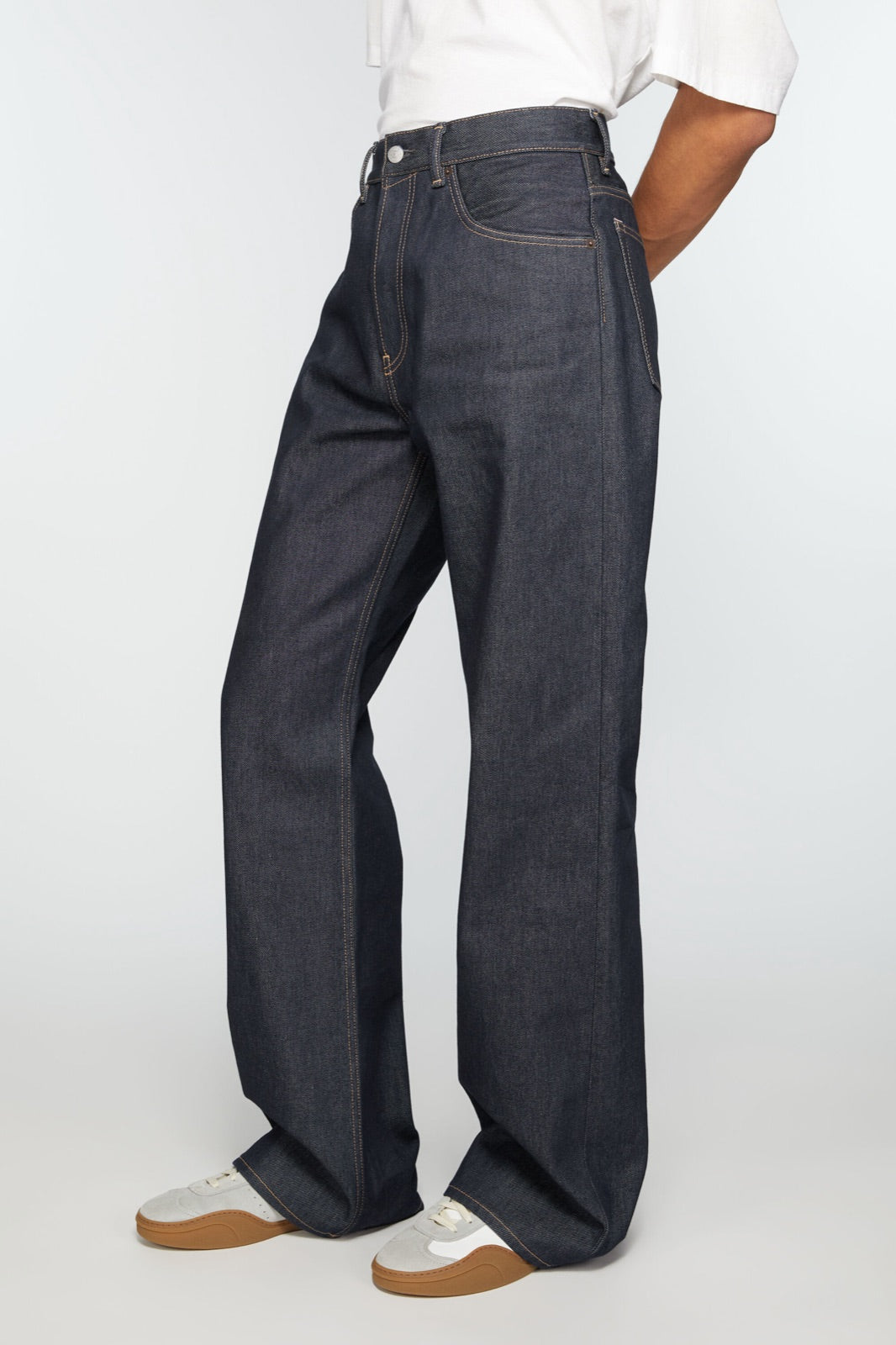 Acne Studios ნედლი ჯინსი 2021M