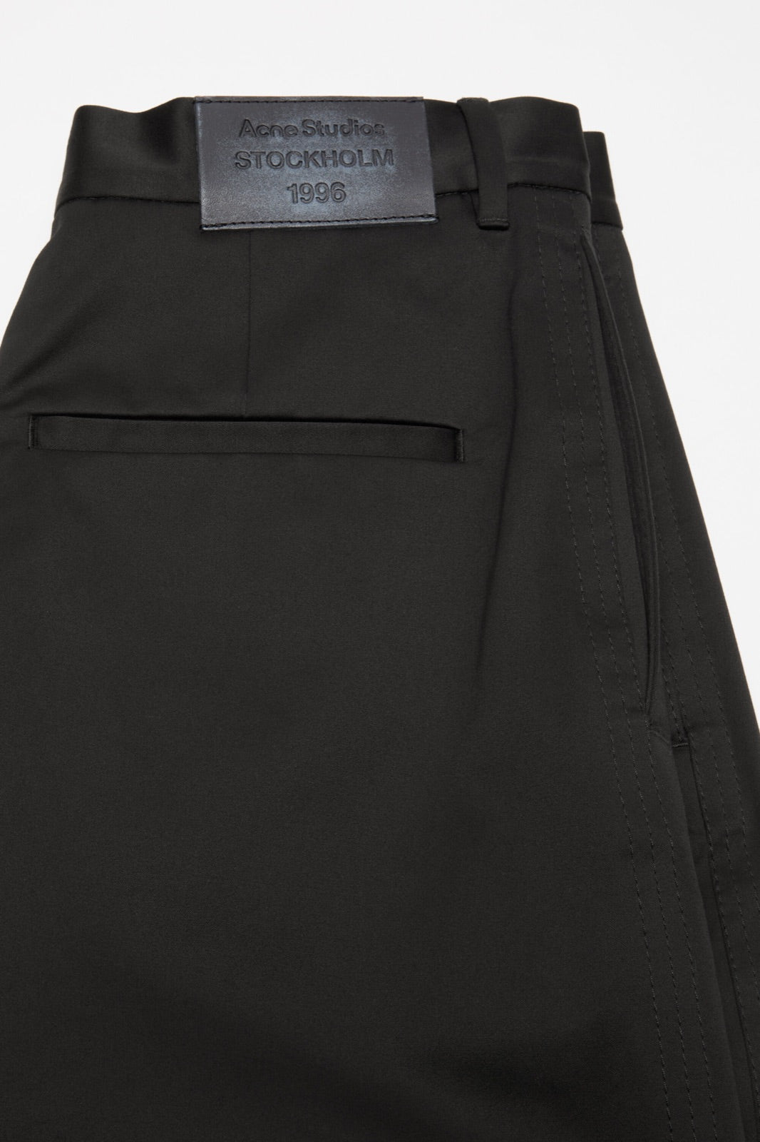 Acne Studios ბამბის ატლასის შარვალი