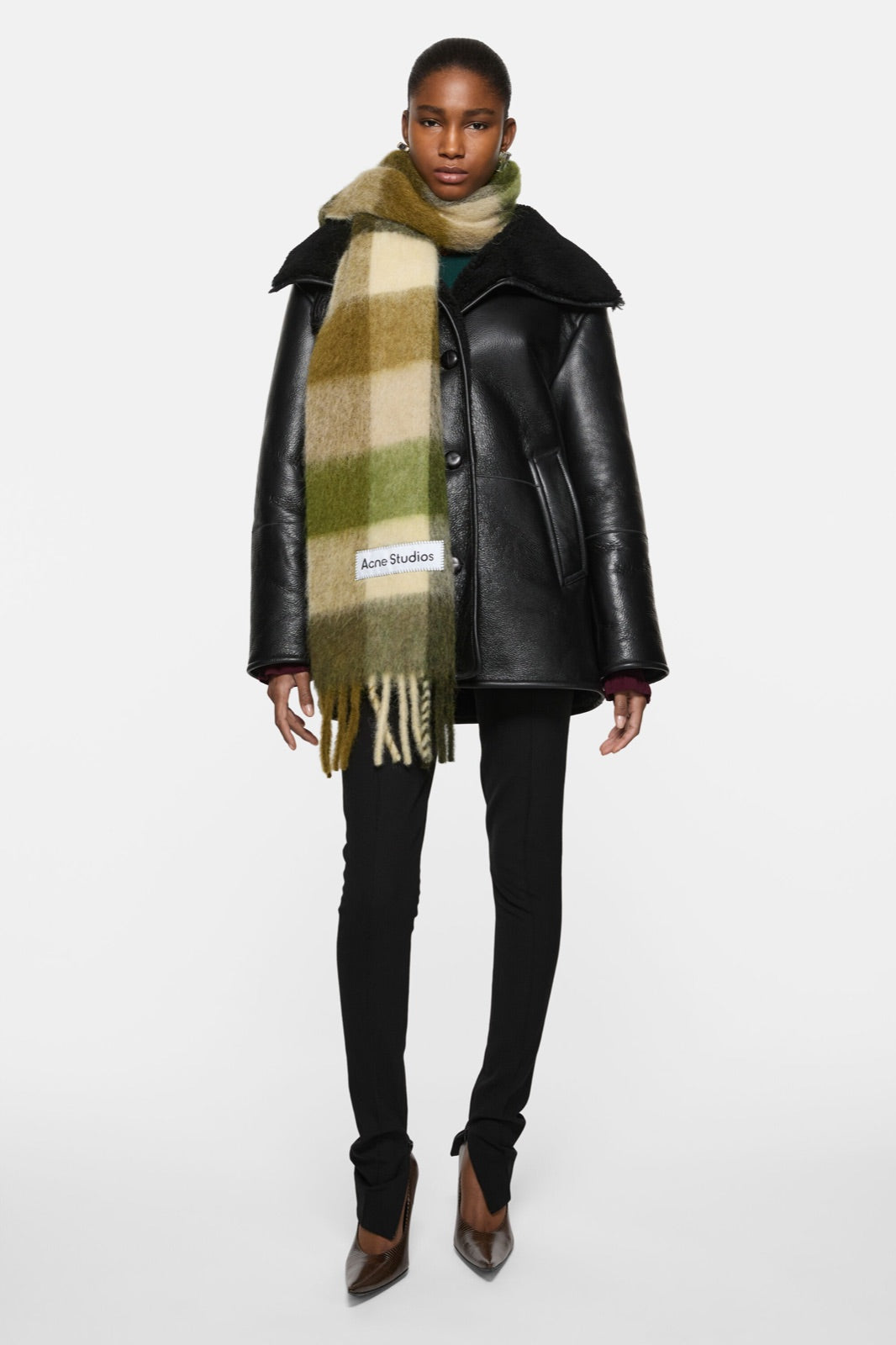Acne Studios მოჰერის შარფი უჯრედით