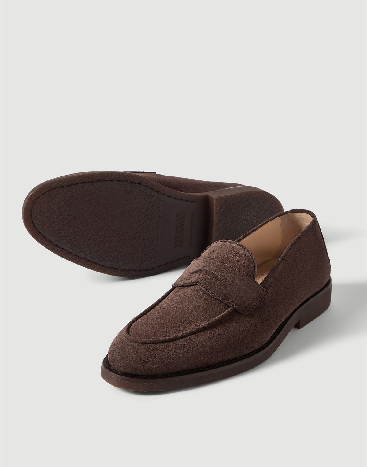 Brunello Cucinelli ზამშის ლოფერები