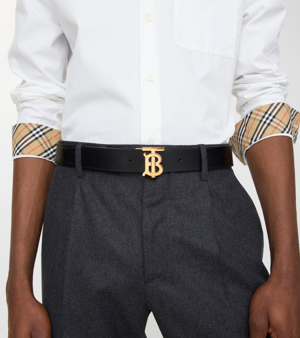 Burberry ორმხრივი ქამარი TB