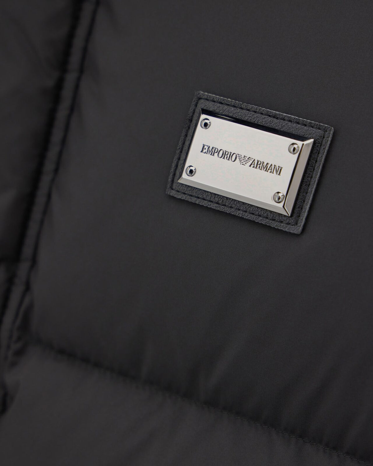 Emporio Armani ღინღლის ქურთუკი კაპიუშონით