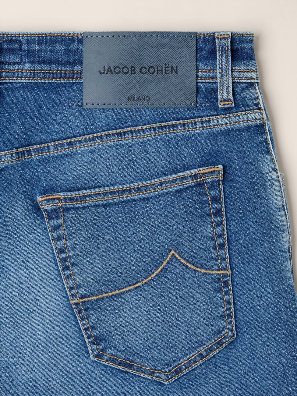 Jacob Cohën ვიწრო ჯინსი Nick