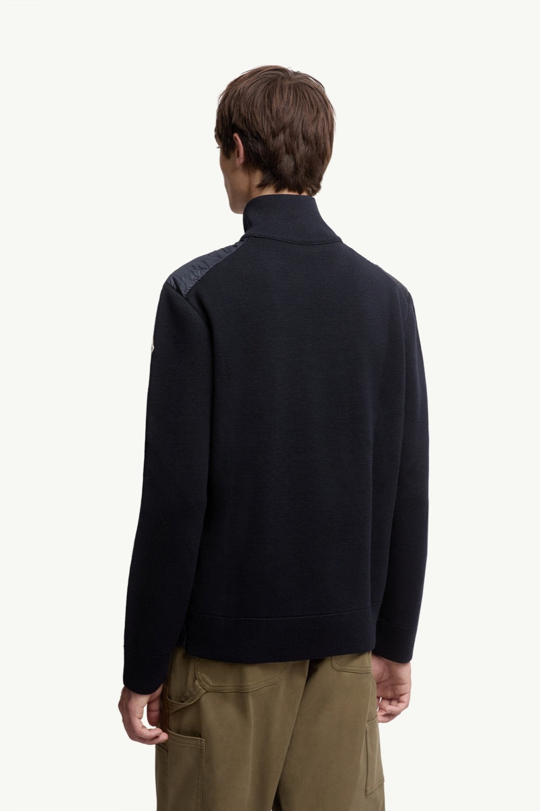 Moncler ნაქსოვი კარდიგანი ღინღლით