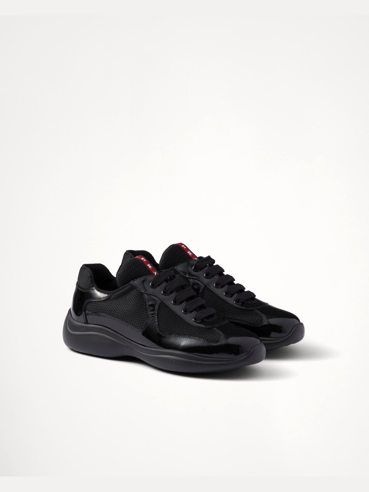 Prada კედები America's Cup