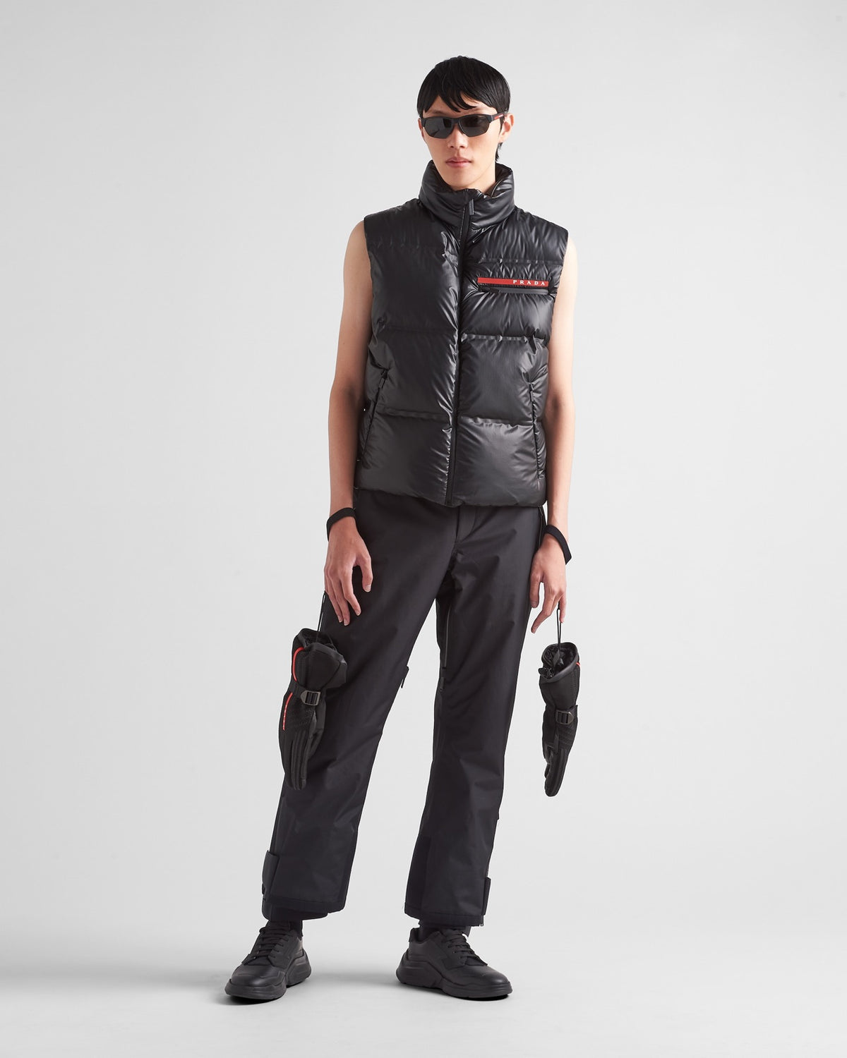Prada ღინღლის ჟილეტი Light Re-Nylon