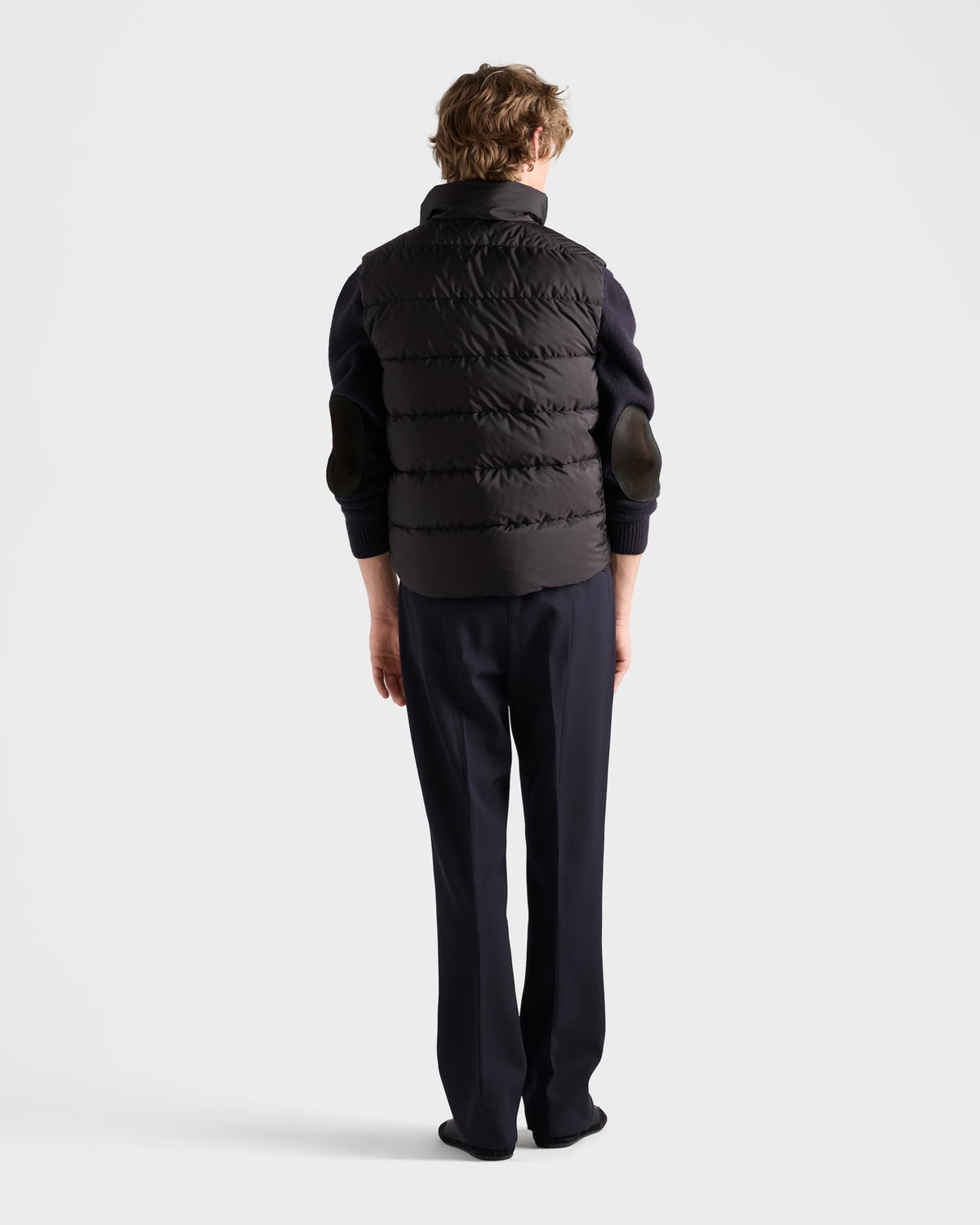 Prada ბუმბულიანი ჟილეტი Re-Nylon