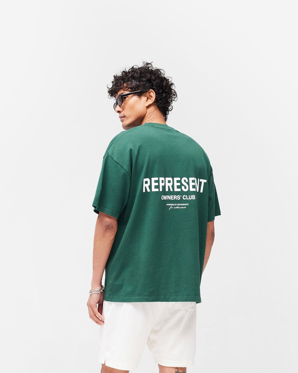 Represent მაისური Owners Club