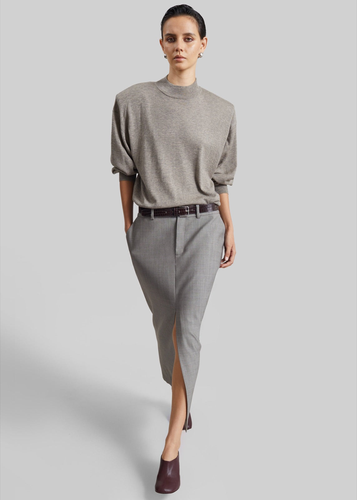 The Frankie Shop Rue სვიტერი მაღალი საყელოთი
